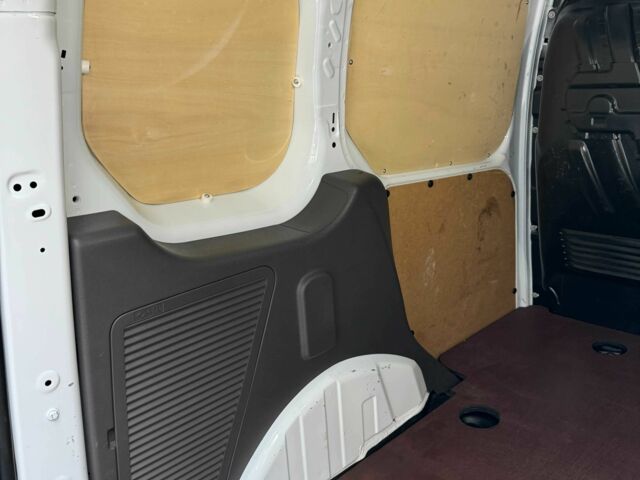 Белый Форд Транзит, объемом двигателя 1.5 л и пробегом 120 тыс. км за 13500 $, фото 18 на Automoto.ua