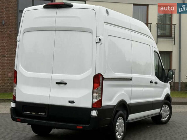 Белый Форд Транзит, объемом двигателя 2 л и пробегом 250 тыс. км за 17650 $, фото 7 на Automoto.ua