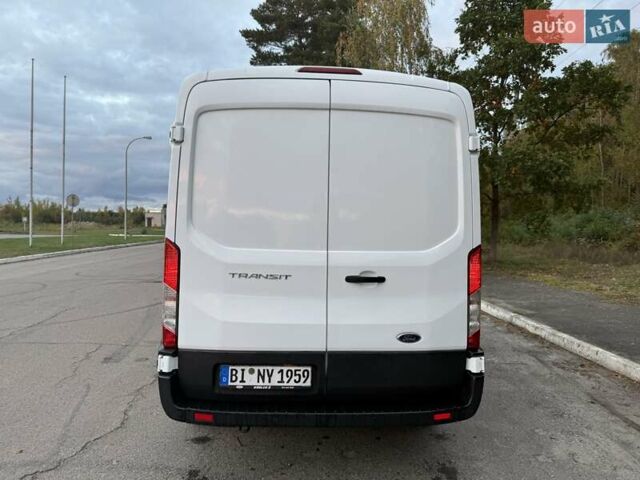 Белый Форд Транзит, объемом двигателя 2 л и пробегом 228 тыс. км за 16899 $, фото 5 на Automoto.ua
