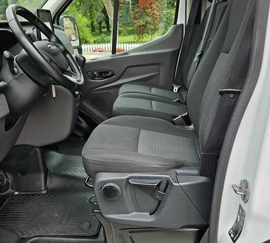 Белый Форд Транзит, объемом двигателя 2 л и пробегом 175 тыс. км за 18700 $, фото 19 на Automoto.ua