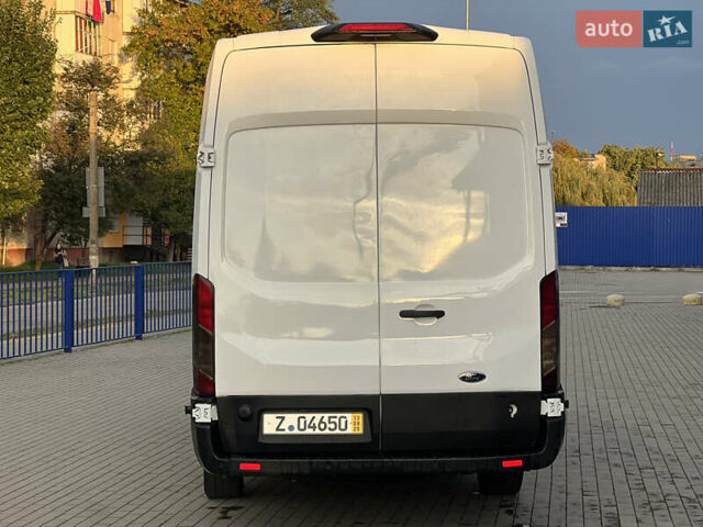 Белый Форд Транзит, объемом двигателя 2 л и пробегом 206 тыс. км за 18800 $, фото 16 на Automoto.ua