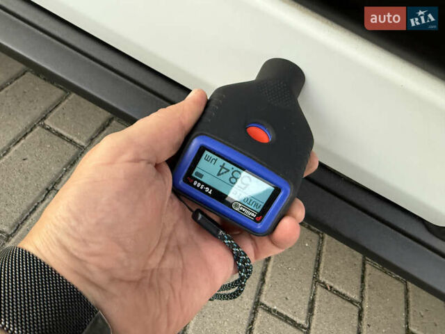 Белый Форд Транзит, объемом двигателя 0 л и пробегом 253 тыс. км за 17500 $, фото 99 на Automoto.ua