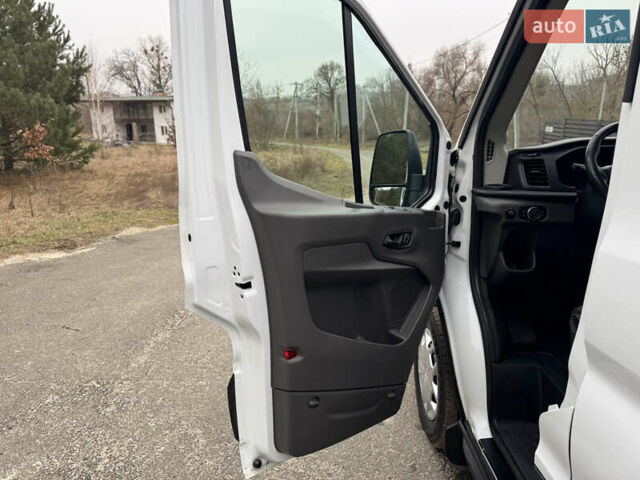 Білий Форд Транзит, об'ємом двигуна 2 л та пробігом 260 тис. км за 16500 $, фото 30 на Automoto.ua