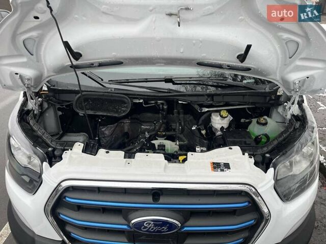 Білий Форд Транзит, об'ємом двигуна 0 л та пробігом 8 тис. км за 36000 $, фото 14 на Automoto.ua