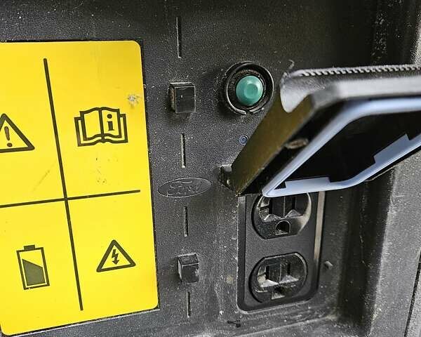 Білий Форд Транзит, об'ємом двигуна 0 л та пробігом 35 тис. км за 34900 $, фото 47 на Automoto.ua