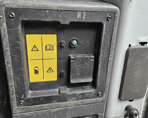 Білий Форд Транзит, об'ємом двигуна 0 л та пробігом 35 тис. км за 34900 $, фото 48 на Automoto.ua