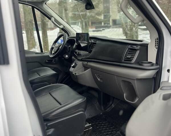 Білий Форд Транзит, об'ємом двигуна 0 л та пробігом 8 тис. км за 36000 $, фото 11 на Automoto.ua