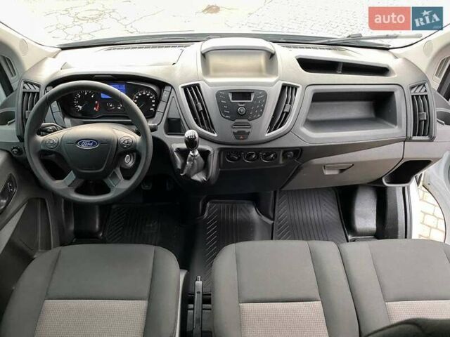 Білий Форд Транзит, об'ємом двигуна 2.2 л та пробігом 19 тис. км за 34500 $, фото 20 на Automoto.ua