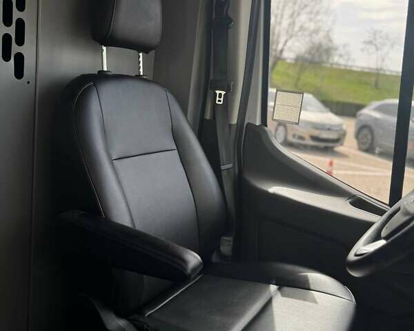 Белый Форд Транзит, объемом двигателя 0 л и пробегом 18 тыс. км за 35500 $, фото 10 на Automoto.ua