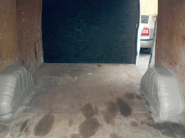 Белый Форд Транзит, объемом двигателя 2 л и пробегом 405 тыс. км за 2300 $, фото 7 на Automoto.ua