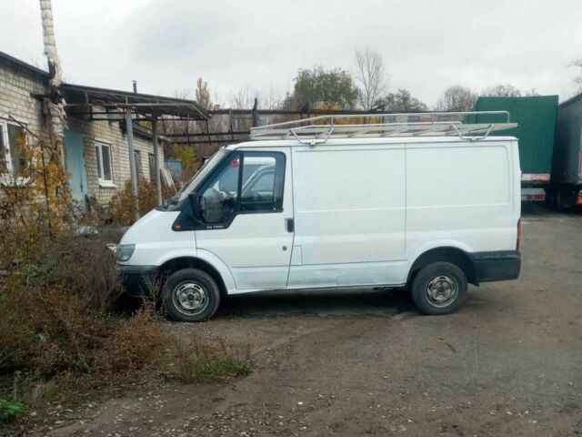 Белый Форд Транзит, объемом двигателя 2 л и пробегом 405 тыс. км за 2300 $, фото 1 на Automoto.ua