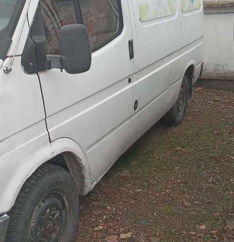 Белый Форд Транзит, объемом двигателя 0 л и пробегом 1 тыс. км за 1200 $, фото 1 на Automoto.ua