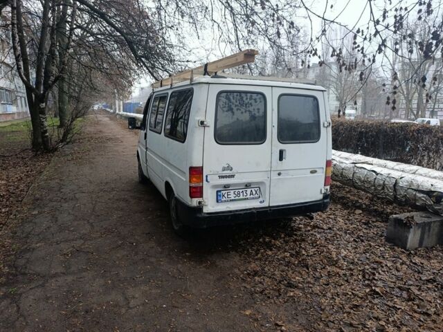 Белый Форд Транзит, объемом двигателя 2 л и пробегом 523 тыс. км за 2000 $, фото 2 на Automoto.ua