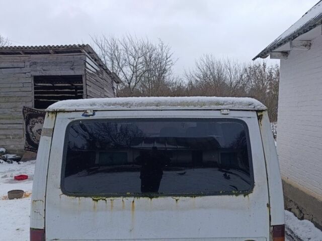 Белый Форд Транзит, объемом двигателя 2 л и пробегом 450 тыс. км за 700 $, фото 8 на Automoto.ua