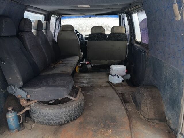 Белый Форд Транзит, объемом двигателя 2 л и пробегом 450 тыс. км за 700 $, фото 7 на Automoto.ua