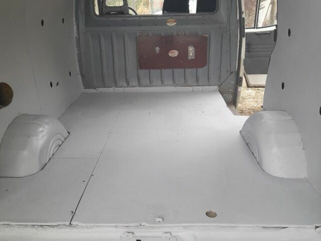 Білий Форд Транзит, об'ємом двигуна 2.5 л та пробігом 400 тис. км за 2000 $, фото 7 на Automoto.ua