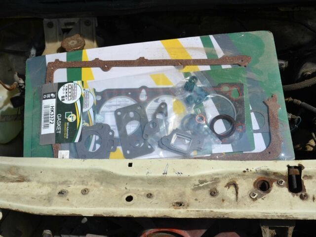 Белый Форд Транзит, объемом двигателя 2 л и пробегом 1000 тыс. км за 600 $, фото 5 на Automoto.ua