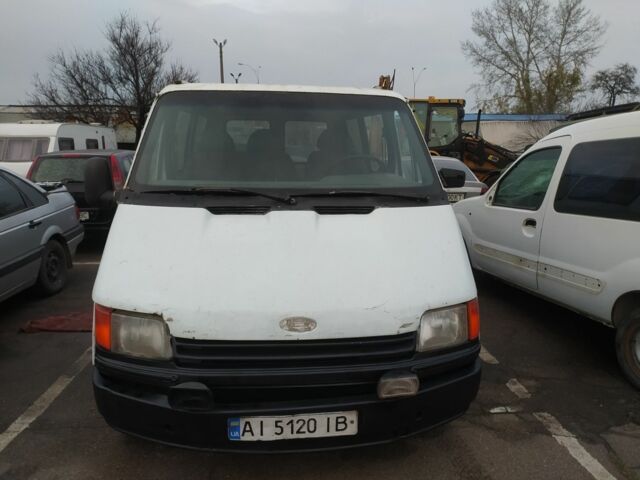 Білий Форд Транзит, об'ємом двигуна 2.5 л та пробігом 214 тис. км за 1300 $, фото 2 на Automoto.ua