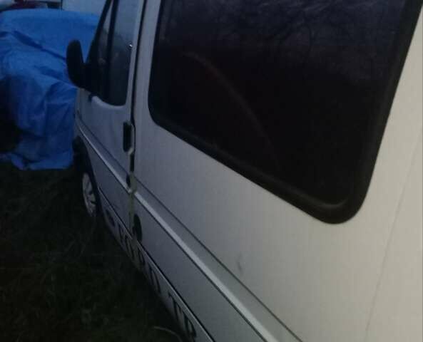 Білий Форд Транзит, об'ємом двигуна 2.5 л та пробігом 178 тис. км за 750 $, фото 9 на Automoto.ua