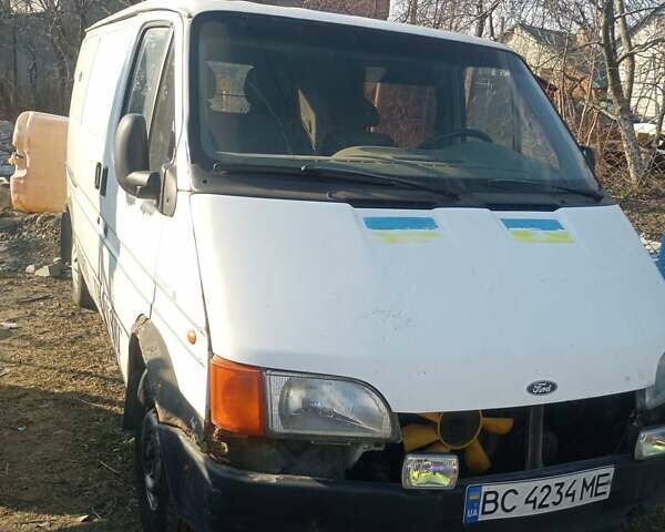 Білий Форд Транзит, об'ємом двигуна 2.5 л та пробігом 178 тис. км за 750 $, фото 17 на Automoto.ua