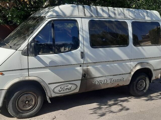 Білий Форд Транзит, об'ємом двигуна 2.5 л та пробігом 100 тис. км за 1555 $, фото 2 на Automoto.ua