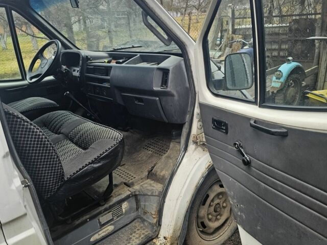 Білий Форд Транзит, об'ємом двигуна 0 л та пробігом 58 тис. км за 1500 $, фото 4 на Automoto.ua