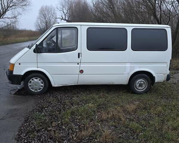 Белый Форд Транзит, объемом двигателя 0 л и пробегом 288 тыс. км за 2500 $, фото 7 на Automoto.ua