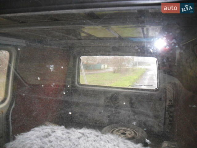 Білий Форд Транзит, об'ємом двигуна 2.5 л та пробігом 230 тис. км за 2500 $, фото 16 на Automoto.ua