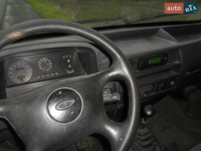 Білий Форд Транзит, об'ємом двигуна 2.5 л та пробігом 230 тис. км за 2500 $, фото 15 на Automoto.ua