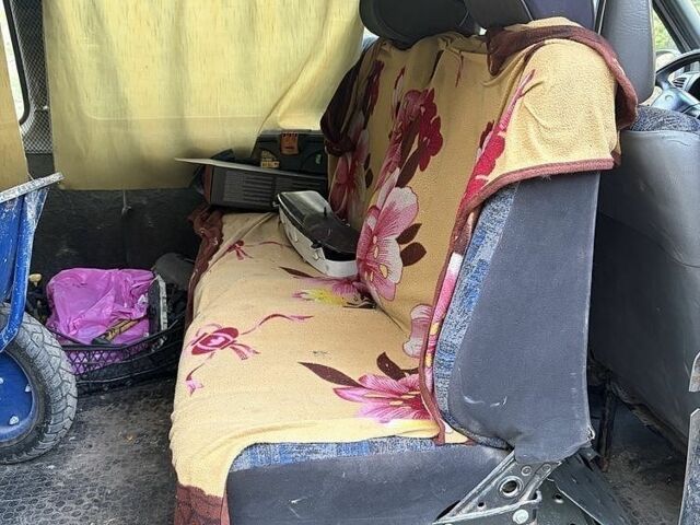 Білий Форд Транзит, об'ємом двигуна 2.5 л та пробігом 520 тис. км за 3512 $, фото 5 на Automoto.ua