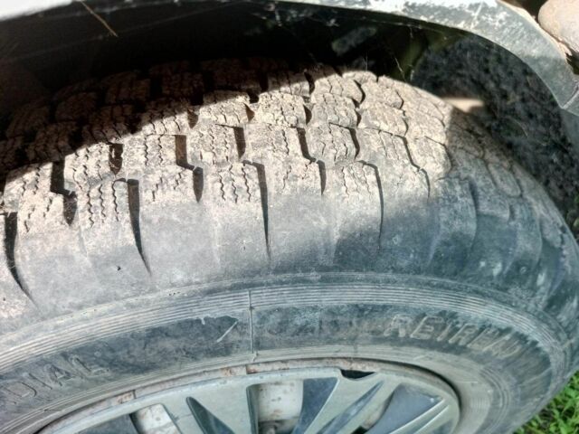 Белый Форд Транзит, объемом двигателя 2.5 л и пробегом 900 тыс. км за 1700 $, фото 2 на Automoto.ua