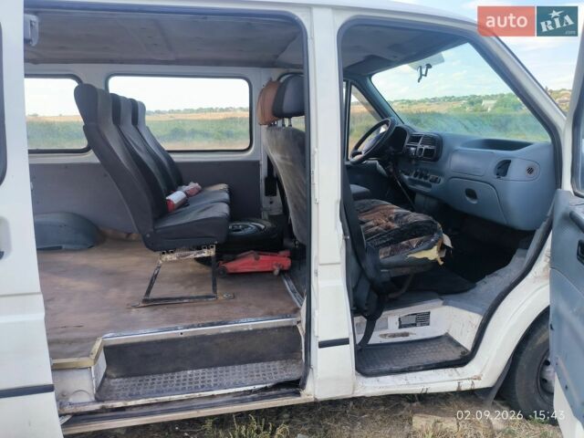 Білий Форд Транзит, об'ємом двигуна 2.5 л та пробігом 325 тис. км за 2000 $, фото 5 на Automoto.ua