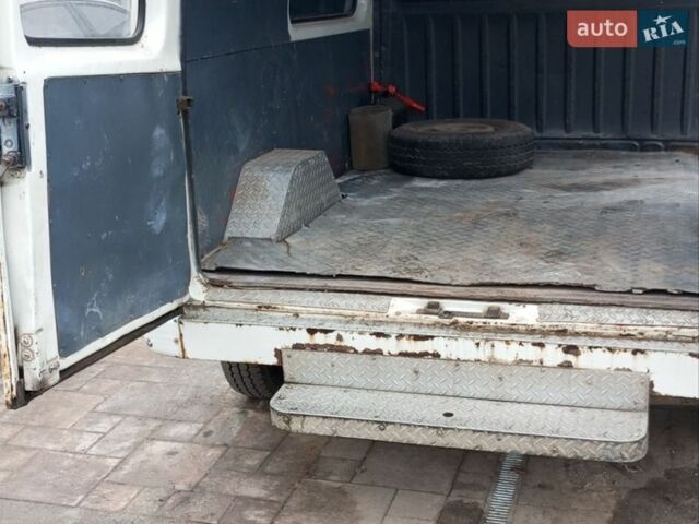 Білий Форд Транзит, об'ємом двигуна 2.5 л та пробігом 85 тис. км за 3100 $, фото 10 на Automoto.ua