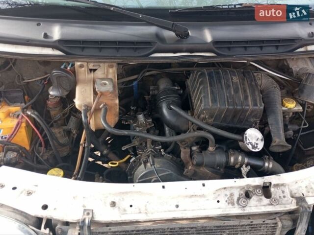 Білий Форд Транзит, об'ємом двигуна 2.5 л та пробігом 85 тис. км за 3100 $, фото 7 на Automoto.ua