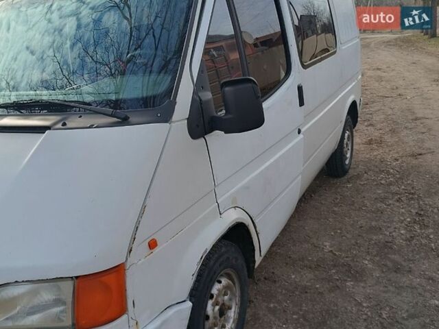Білий Форд Транзит, об'ємом двигуна 2.5 л та пробігом 85 тис. км за 3100 $, фото 1 на Automoto.ua