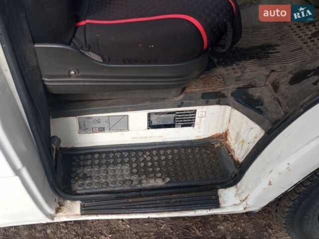 Білий Форд Транзит, об'ємом двигуна 2.5 л та пробігом 85 тис. км за 3100 $, фото 13 на Automoto.ua