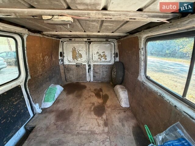 Білий Форд Транзит, об'ємом двигуна 2.5 л та пробігом 621 тис. км за 2400 $, фото 16 на Automoto.ua
