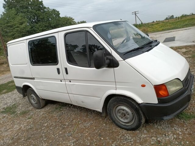Белый Форд Транзит, объемом двигателя 0 л и пробегом 390 тыс. км за 2500 $, фото 4 на Automoto.ua