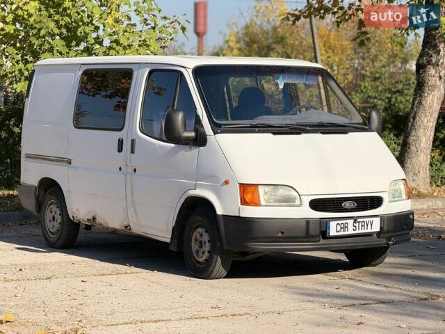 Білий Форд Транзит, об'ємом двигуна 2.5 л та пробігом 621 тис. км за 2400 $, фото 10 на Automoto.ua