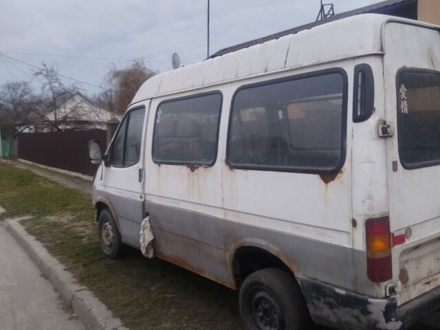 Білий Форд Транзит, об'ємом двигуна 2.5 л та пробігом 400 тис. км за 700 $, фото 1 на Automoto.ua