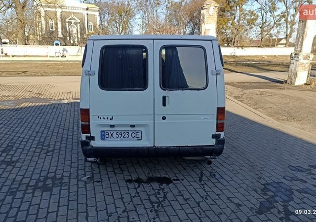 Белый Форд Транзит, объемом двигателя 2.5 л и пробегом 300 тыс. км за 2500 $, фото 7 на Automoto.ua