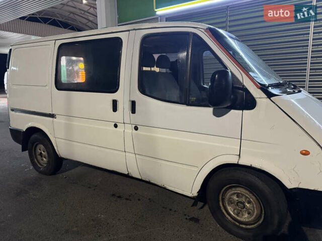 Белый Форд Транзит, объемом двигателя 2.5 л и пробегом 400 тыс. км за 2500 $, фото 13 на Automoto.ua