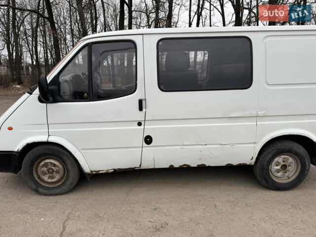 Белый Форд Транзит, объемом двигателя 2.5 л и пробегом 400 тыс. км за 2500 $, фото 1 на Automoto.ua