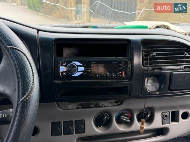 Білий Форд Транзит, об'ємом двигуна 2.5 л та пробігом 200 тис. км за 1950 $, фото 8 на Automoto.ua