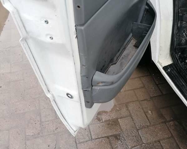 Білий Форд Транзит, об'ємом двигуна 2.5 л та пробігом 236 тис. км за 3650 $, фото 13 на Automoto.ua