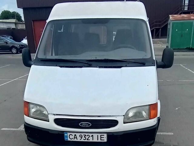 Белый Форд Транзит, объемом двигателя 2.5 л и пробегом 370 тыс. км за 2387 $, фото 1 на Automoto.ua