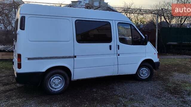 Білий Форд Транзит, об'ємом двигуна 2.5 л та пробігом 325 тис. км за 3600 $, фото 2 на Automoto.ua
