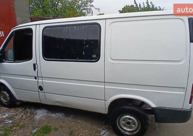 Білий Форд Транзит, об'ємом двигуна 2.5 л та пробігом 390 тис. км за 2600 $, фото 2 на Automoto.ua
