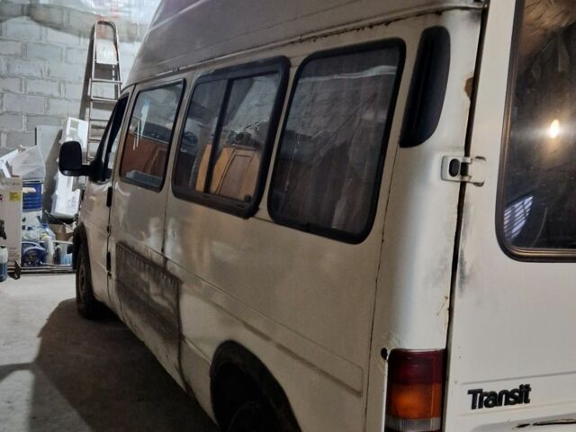 Белый Форд Транзит, объемом двигателя 2 л и пробегом 1 тыс. км за 2300 $, фото 3 на Automoto.ua