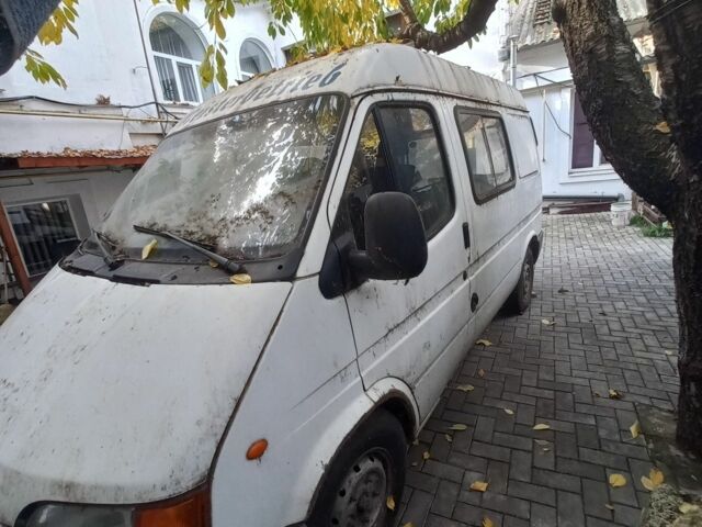 Білий Форд Транзит, об'ємом двигуна 2.5 л та пробігом 200 тис. км за 1200 $, фото 2 на Automoto.ua